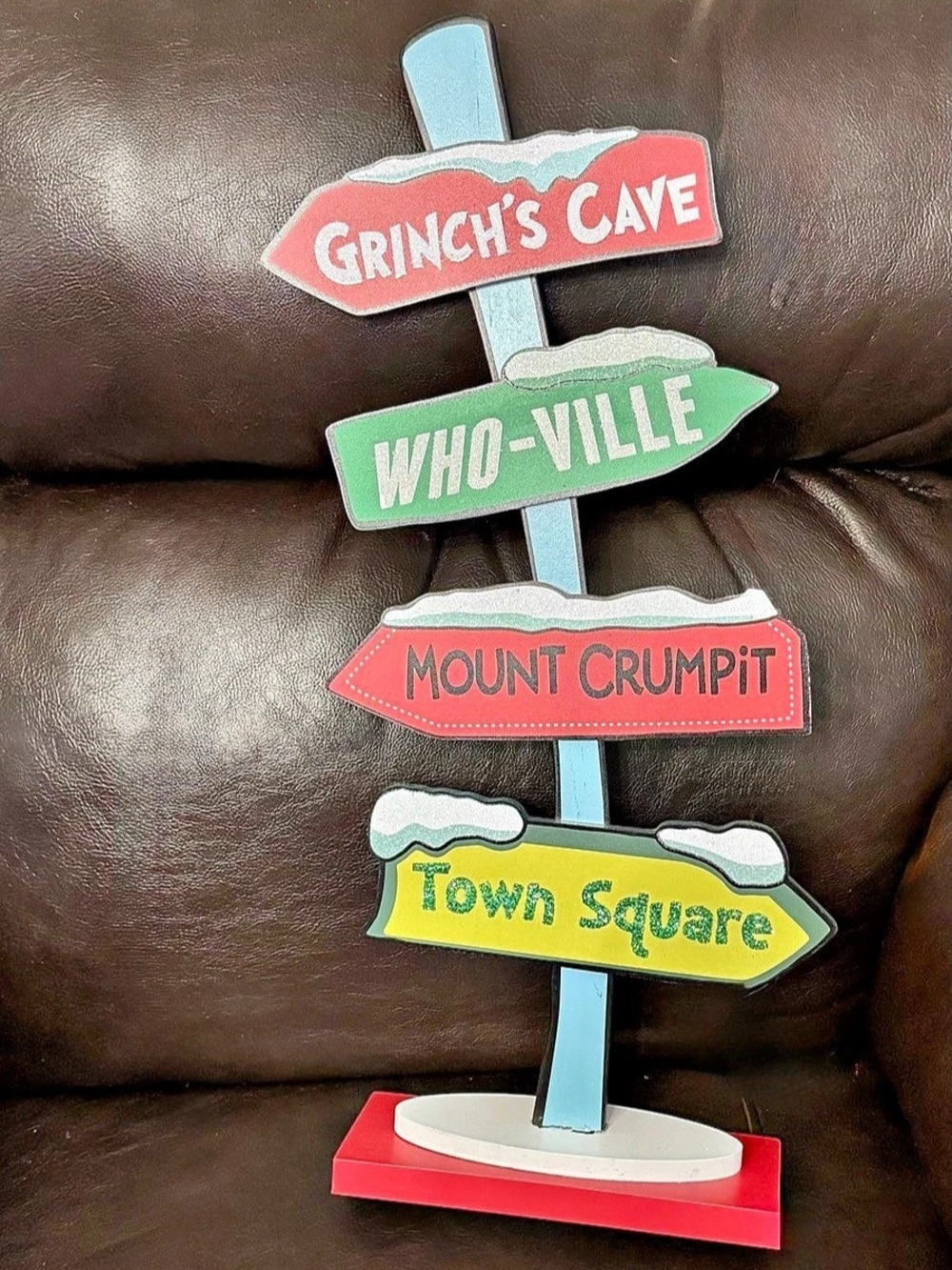 Dr. Seuss Who-Ville Grinch Wood Sign Holiday Decor